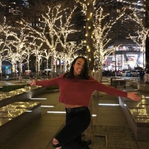 Meet your Posher, Gabriela